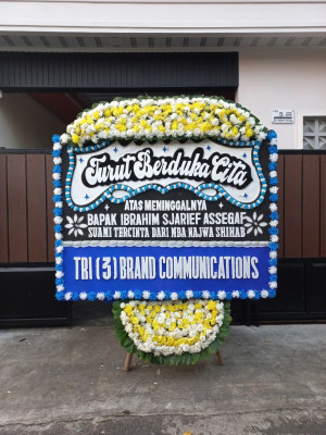 Papan Bunga Duka di Lokwirin